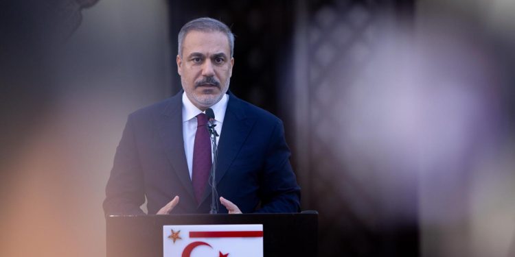 Türkiye Dışişleri Bakanı Hakan Fidan KKTC’den ayrıldı