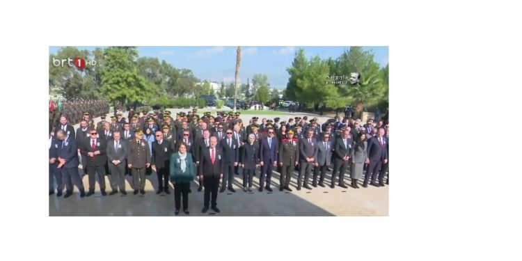 Dr. Küçük için ilk tören Dr. Fazıl Küçük Anıtı’nda yapıldı