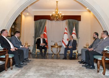 Cumhurbaşkanı Tatar Uluslararası Demokratik Birlik Başkanı Yardımcısı ve beraberindeki heyeti kabul etti