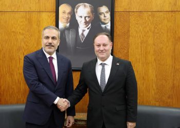 Meclis Başkanı Öztürkler, TC Dışişleri Bakanı Fidan’ı kabul etti