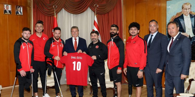 Başbakan Üstel, Türkiye Bedensel Engelliler Spor Federasyonu’nu kabul etti..Üstel:“Hükümetimiz engelli vatandaşlarımıza değer veriyor, onlar için gerekli çalışmaları yapıyor”