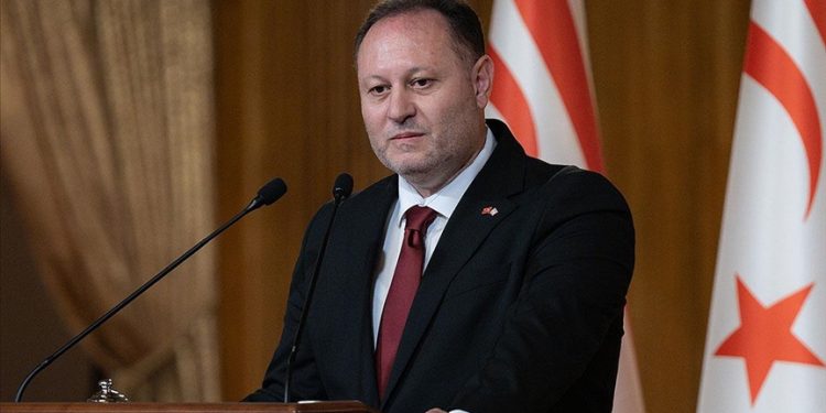 Meclis Başkanı Öztürkler Rum Yönetimini taşınmaz mal konusundaki kararından dolayı eleştirdi