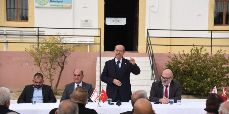 Cumhurbaşkanı Tatar, Akıncılar’da sınır kapısının açılmasına ilişkin toplantı yaptı