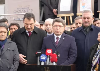 TC Adalet Bakanı Yılmaz Tunç, Gaziantep’te konuştu: “Şu anda 248 kişi depremde sorumluluğu olduğu gerekçesiyle tutuklu”