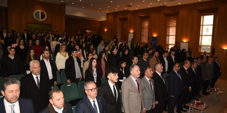“Gençlik ve Gelecek: Dijital Dönüşüm ve Beta Çağına Giriş Kongresi” başladı