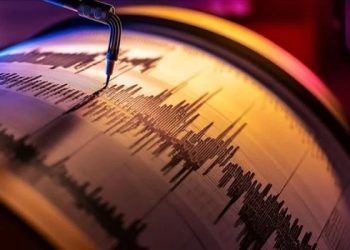 Ege Denizi’nde 5 büyüklüğünde deprem