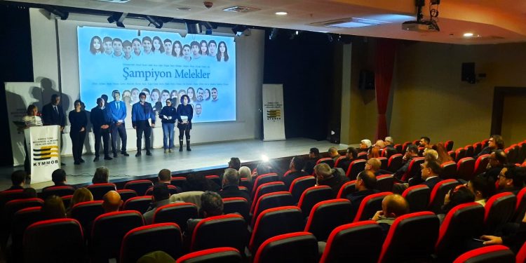 “Şampiyon Melekler Anıtı Ulusal Mimari, Peyzaj ve Plastik Sanat Eseri” proje yarışmasının kitabı tanıtıldı