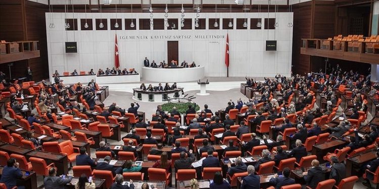 Türkiye’nin ilk “İklim Kanunu Teklifi” TBMM’de