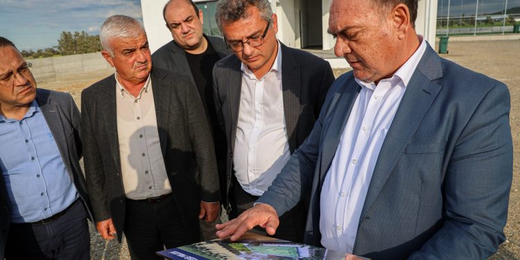 CTP Genel Başkanı Erhürman, Değirmenlik-Akıncılar Belediyesi’nin projelerinde incelemelerde bulundu