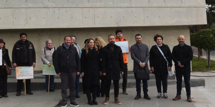 Karma evliliklerden doğan çocuklarla ilgili dava görüldü… Karar daha sonra açıklanacak