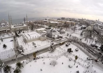 İstanbul kar altında