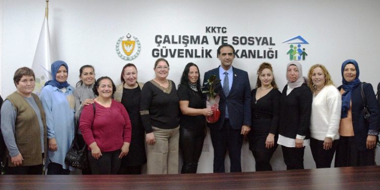 Meslek Eğitimi Projesi kursiyerlerinden Gardiyanoğlu’na teşekkür ziyareti