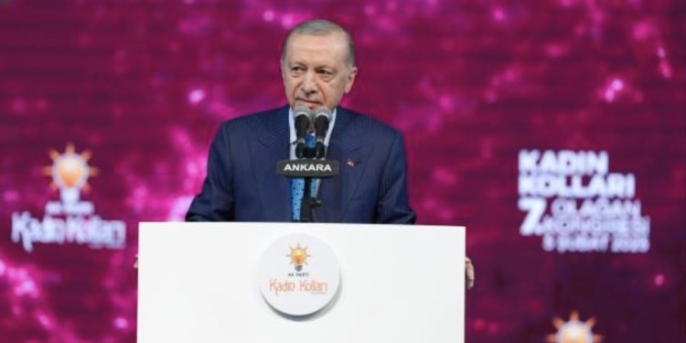 Erdoğan: Ahmed Şara ile geleceğimize yön verecek mühim kararlar aldık