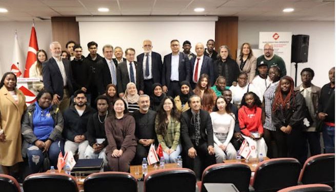 Final Üniversitesi’nde bilişim alanında konferans gerçekleştirildi