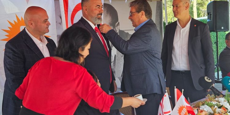 Beyarmudu Bağımsız Belediye Başkanı Bülent  Bebek UBP’ye katıldı…Başbakan Üstel:İcraatlarımıza devam edeceğiz