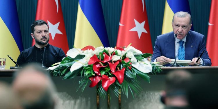 Erdoğan: Barış görüşmeleri için Türkiye ideal bir ev sahibi olacaktır