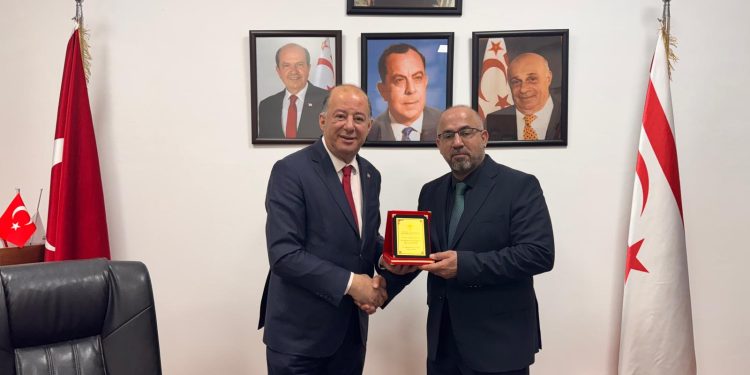 Sağlıkta kalite standartları eğitiminin bir aşaması daha tamamlandı.. Dinçyürek:Sağlıkta kalite yönetimi konusunda önemli bir aşamaya gelindi
