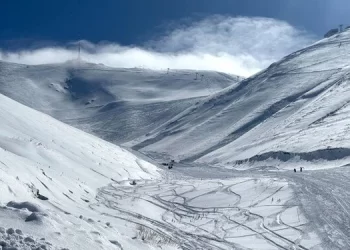Palandöken’de kayakçılara kapalı olan alana çığ düştü