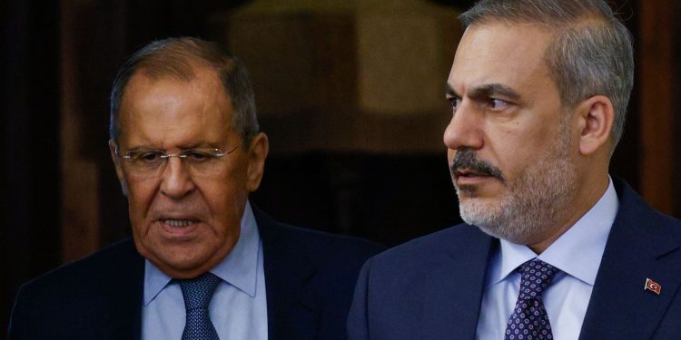 Fidan, Lavrov ile telefonda görüştü