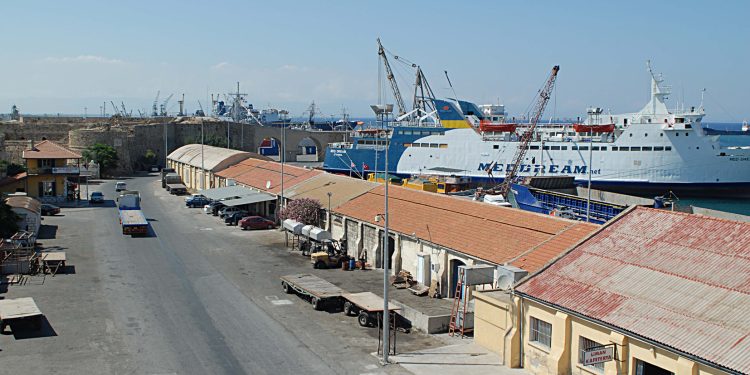 Gazimağusa ve Girne limanlarındaki grev askıya alındı