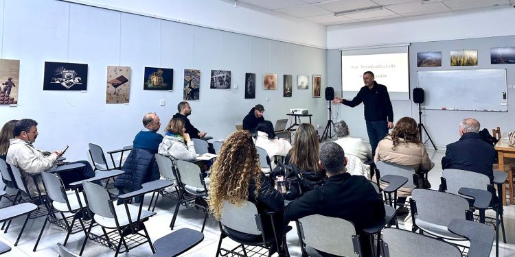 FODER’de kuş fotoğrafçılığı konuşuldu