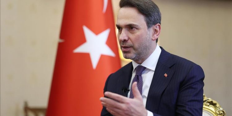 TC Enerji ve Tabii Kaynaklar Bakanı Bayraktar: “Türkiye’nin günlük petrol üretimi 132 bin varile ulaştı”