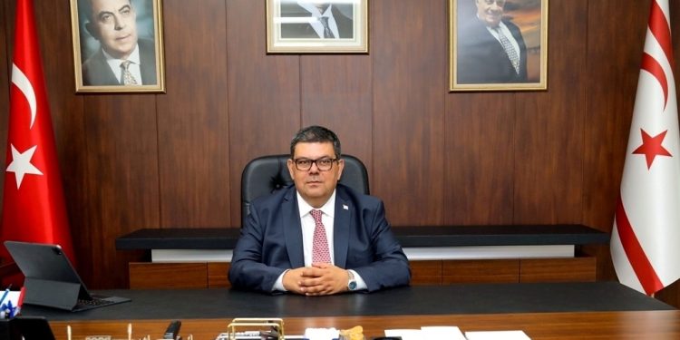 Maliye Bakanı Berova, İrsen Küçük’ü andı