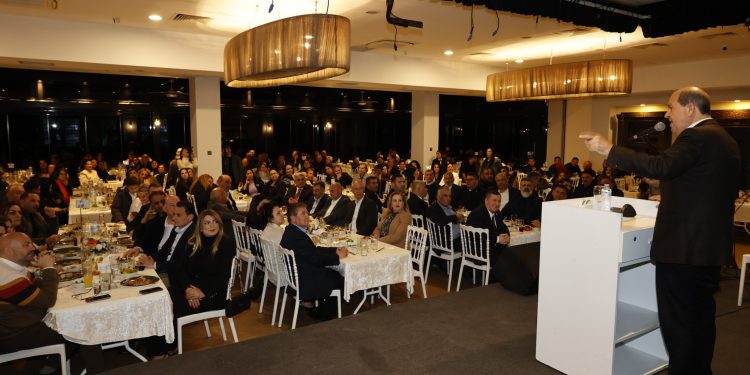 Cumhurbaşkanı Tatar ve eşi Sibel Tatar, UBP Gazimağusa İlçe Örgütü’nün iftar yemeğine katıldı