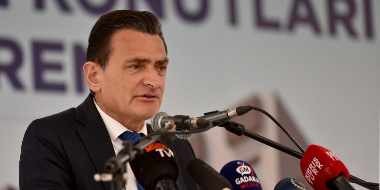 Bakan Oğuz: “Güzelyurt’a temel atma, aslında insanların bölgesinde kalmasının da temeli olacak”