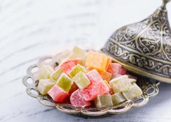 Yarın Arife, 3 günlük Ramazan Bayramı pazar günü başlıyor…