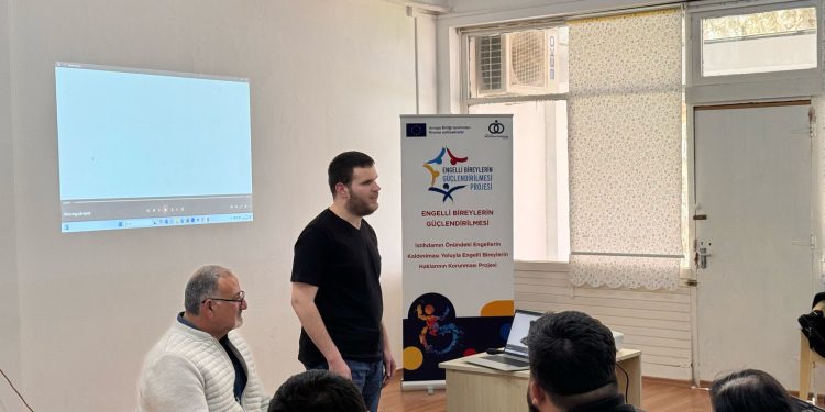 Engelli bireylere yönelik “Çalışma Hayatı Bilgilendirme Semineri” yapıldı