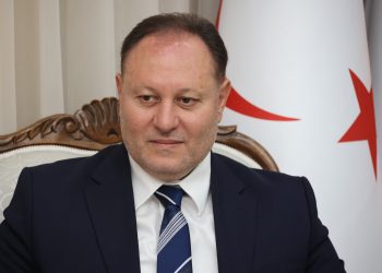 Meclis Başkanı Öztürkler: “Bayramlar dayanışma, yardımlaşma ve beşeri münasebetlerin en üst seviyede tesis edilmesi için bir vesiledir”