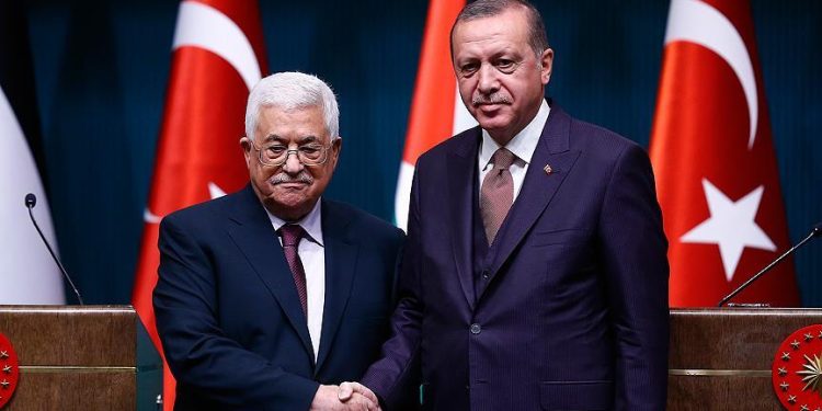 Erdoğan, Abbas ile telefonda görüştü