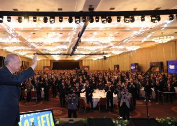 Erdoğan: Sokak terörü üzerinden siyasete ve adalete istikamet çizildiği günler mazide kalmıştır