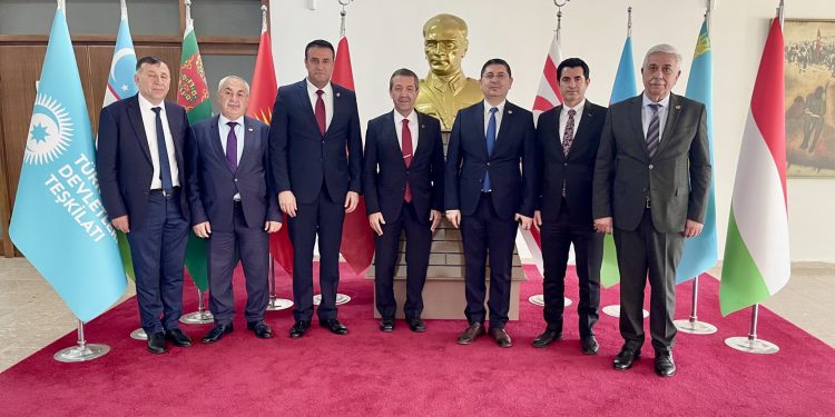 Dışişleri Bakanı Ertuğruloğlu:Çözüm, iki komşu devletin iş birliğidir