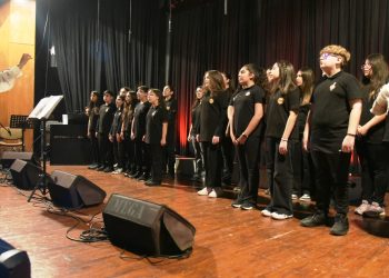 Lefkoşa Belediye Orkestrası Çocuk ve Gençlik Korosu konser verdi