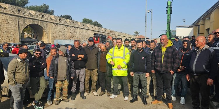 Liman-Sen’in süresiz grevi devam ediyor