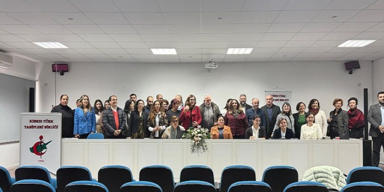 Kıbrıs Türk Tabipleri Birliği’nde Nadir Hastalıklar Sempozyumu yapıldı