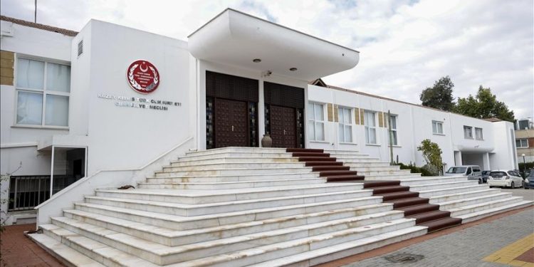 Meclis bugün toplanıyor