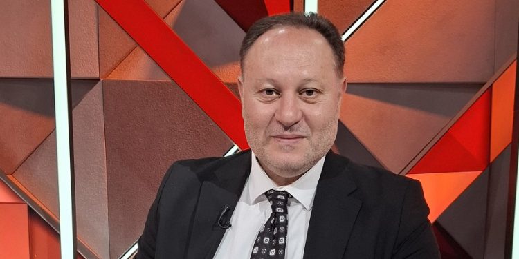 Öztürkler: Kıbrıs hiçbir zaman Yunan olmadı; olmayacak