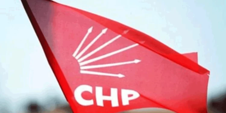 Cumhuriyet Halk Partisi olağanüstü kurultaya gidiyor