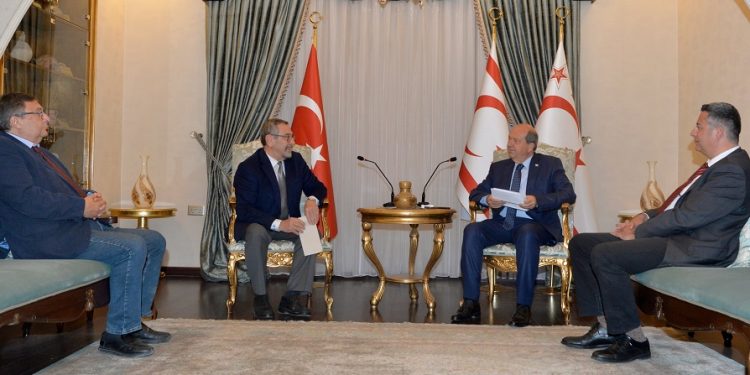 Tatar, Dr. Fazıl Küçük Vakfı temsilcilerini kabul etti
