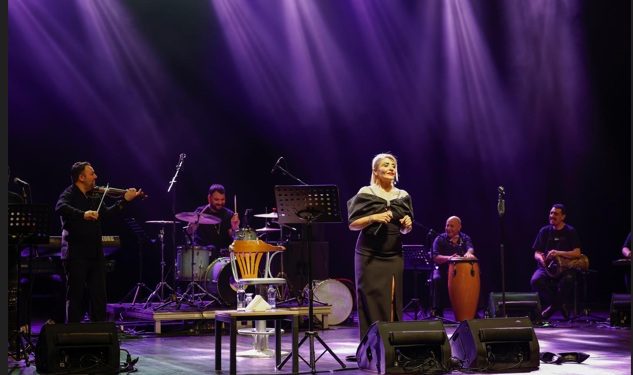 Ülkemiz sanatçılarından Ayşegül Zaim’den Mersin’de dev konser