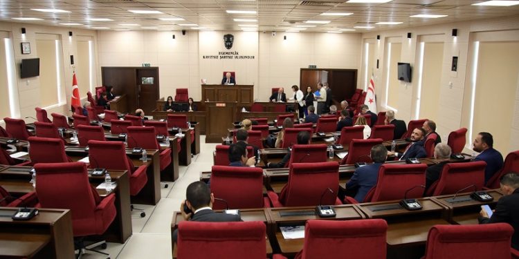 Meclis toplandı