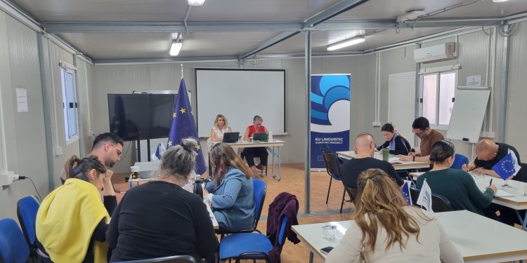 AB Dil Alanında Destek Projesi Kıbrıslı Türk ve Rum çevirmenlere yönelik iki toplumlu sözlü çeviri atölyesi düzenledi