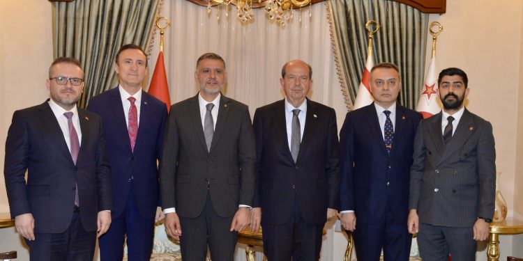 Cumhurbaşkanı Tatar, Türk Silahlı Kuvvetlerini Güçlendirme Vakfı Genel Müdürü Topçu’yu kabul etti