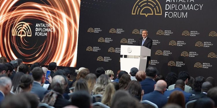 Fidan:ADF’de 155 ülkeden 21 devlet ve hükümet başkanı ile 64’ü bakan olmak üzere 6 bini aşkın kişiyi ağırladık