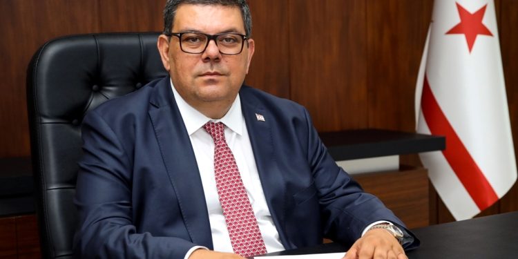 Maliye Bakanı Özdemir Berova: Çocuklarımız, umudumuz ve geleceğimizdir.