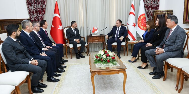 Öztürkler: Türk askeri Kıbrıs adasında istikrarın koruyucusudur