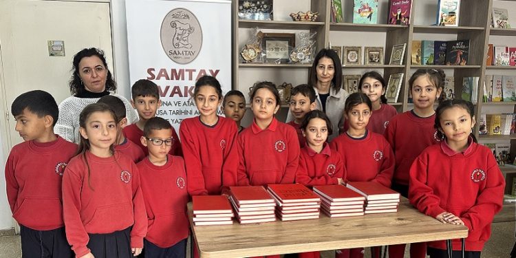 Doğancı İlkokulu öğrencilerinden Samtay Vakfı Lefke Kütüphanesi’ne kitap bağışı